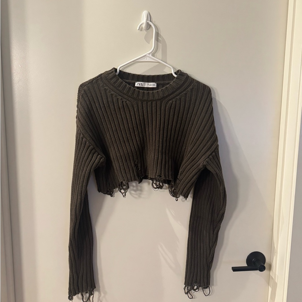 Zara Olive Green Ribbed Crew Neck Sweater